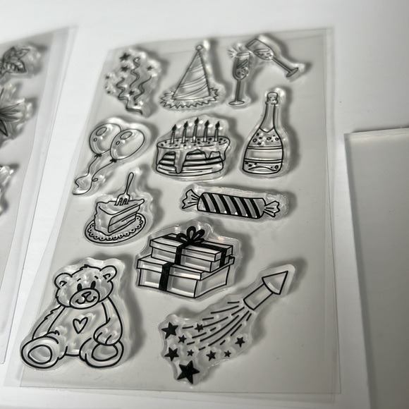 36 pcs Stamp Set with Blocks - Picture 4 of 7